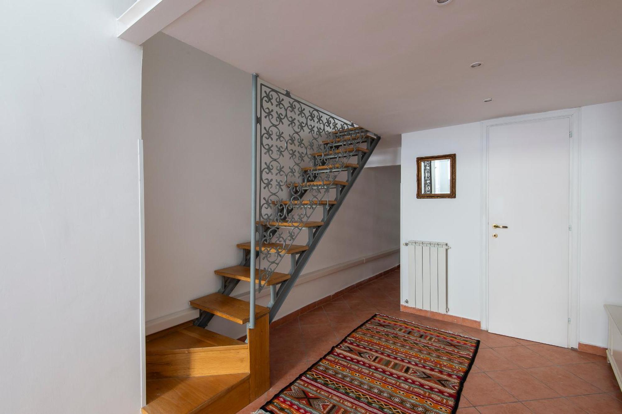 Vittorio Elegant Two Bedroom Apartment Rom